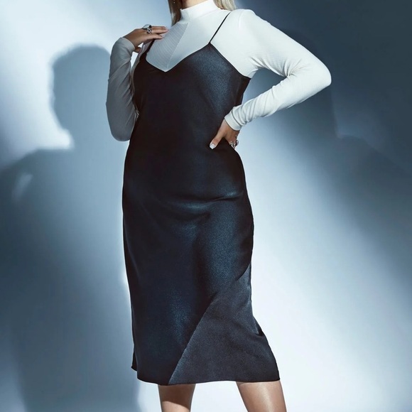 Knix Slip Dress - Picture 5 of 5